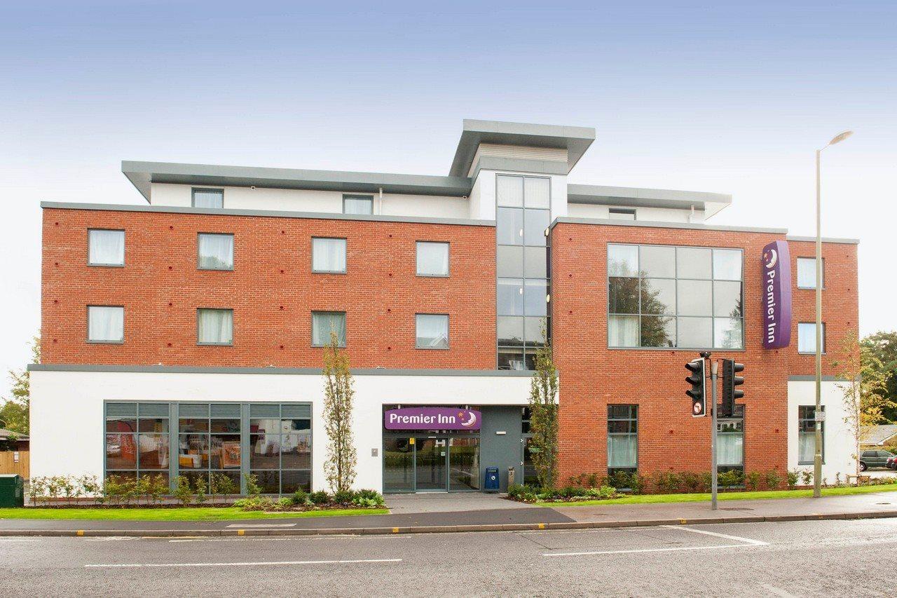Premier Inn Флийт Екстериор снимка