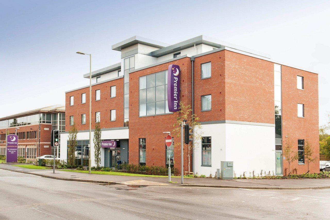 Premier Inn Флийт Екстериор снимка